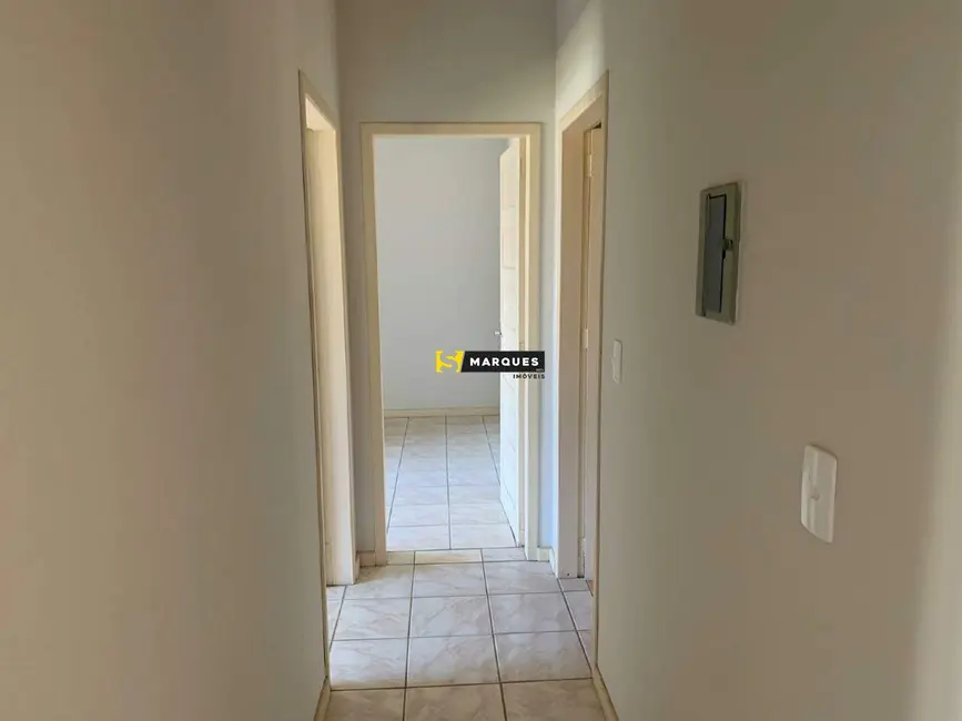 Foto 4 de Casa com 2 quartos para alugar, 150m2 em Jarivatuba, Joinville - SC
