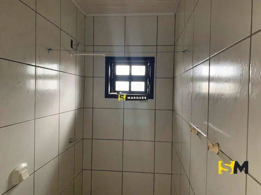 Kitnet com 1 quarto para alugar, 35m2 em Vila Nova, Joinville - SC - imagem 5 Foto 5 de Kitnet com 1 quarto para alugar, 35m2 em Vila Nova, Joinville - SC