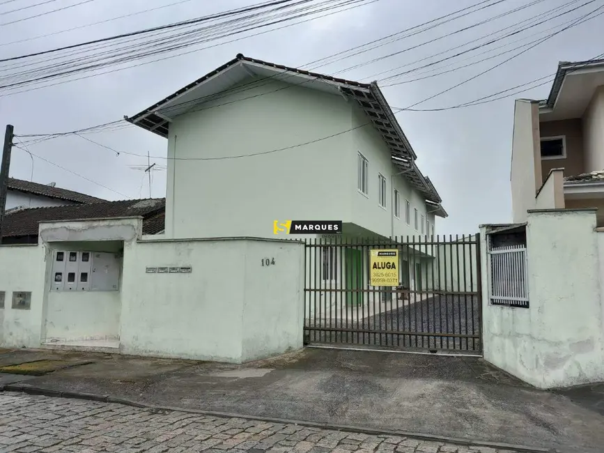 Foto 1 de Apartamento com 2 quartos para alugar, 60m2 em Nova Brasília, Joinville - SC