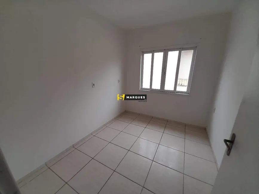 Foto 4 de Apartamento com 2 quartos para alugar, 60m2 em Nova Brasília, Joinville - SC