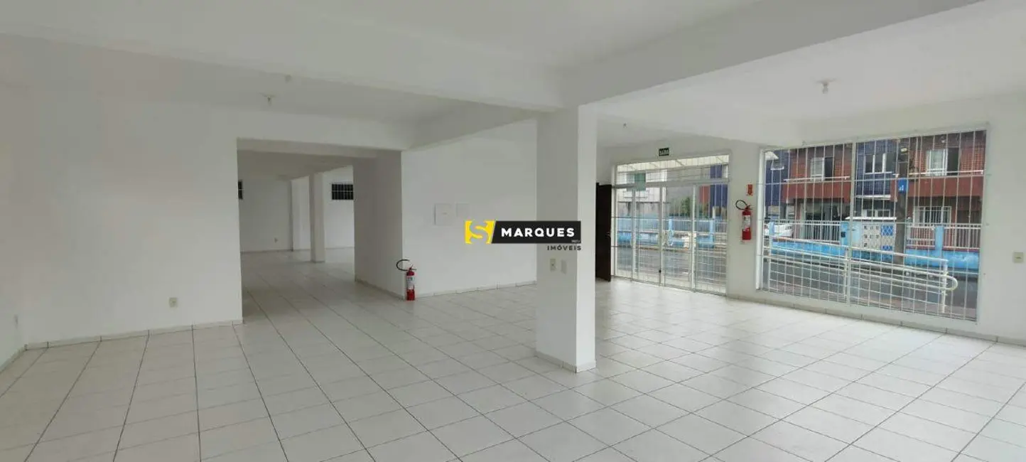 Foto 5 de Sala Comercial para alugar, 198m2 em Aventureiro, Joinville - SC