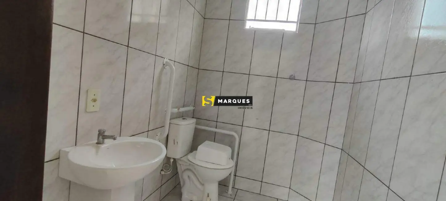 Foto 8 de Sala Comercial para alugar, 198m2 em Aventureiro, Joinville - SC