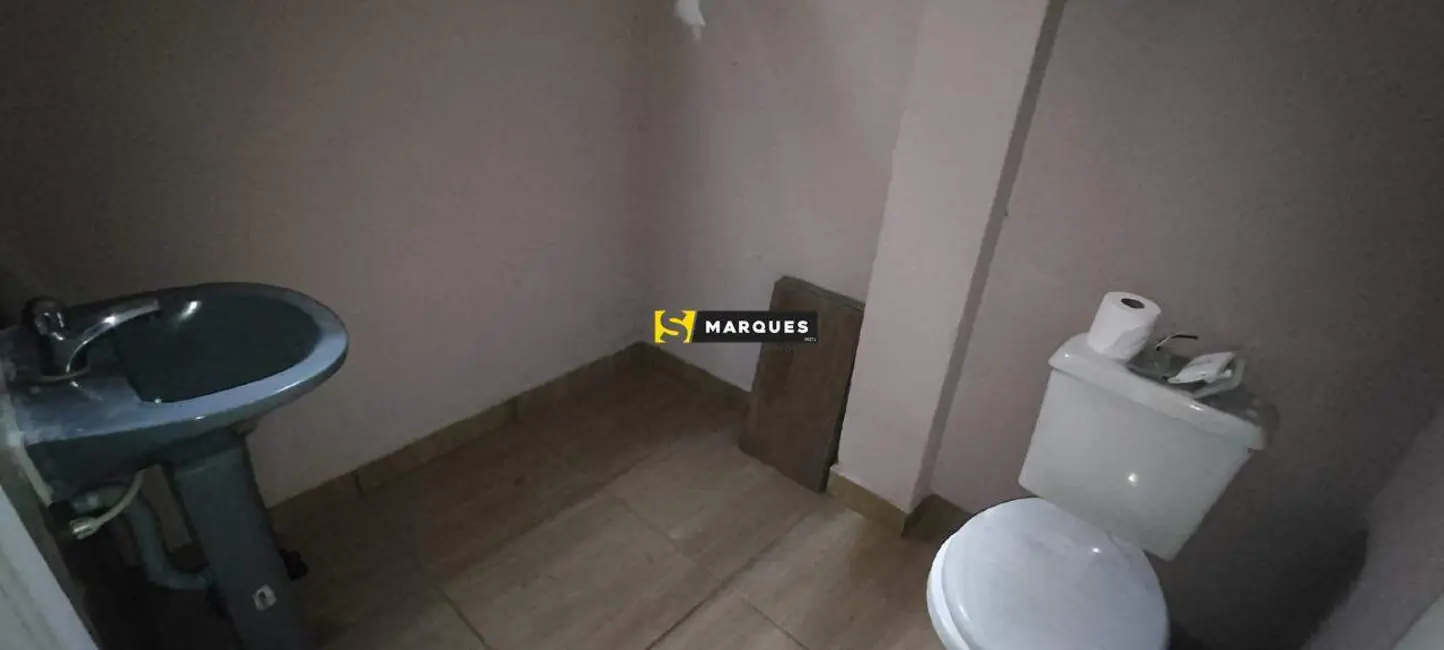 Sala Comercial para alugar, 160m2 em Glória, Joinville - SC - imagem 6 Foto 6 de Sala Comercial para alugar, 160m2 em Glória, Joinville - SC