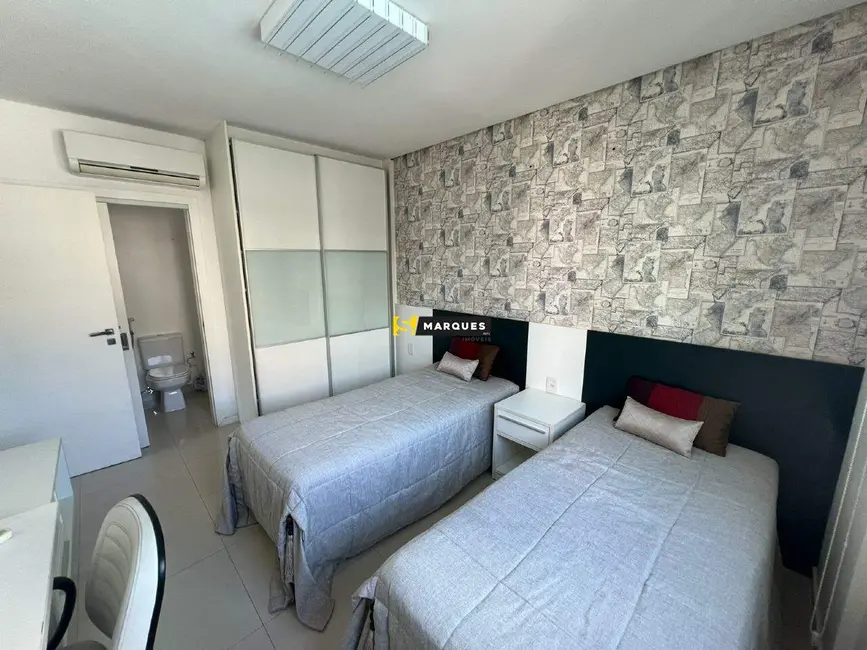 Foto 8 de Apartamento para alugar, 136m2 em Centro, Balneario Camboriu - SC