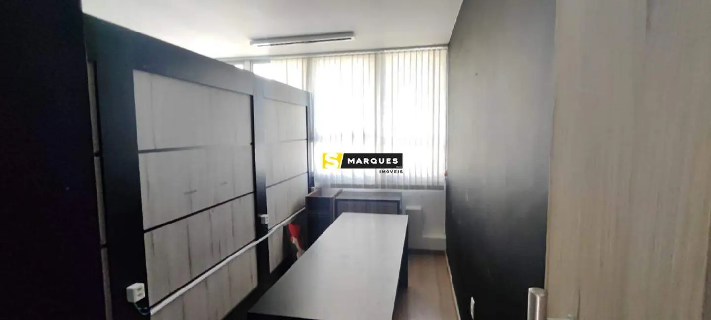 Sala Comercial para alugar, 40m2 em Centro, Joinville - SC - imagem 9 Foto 9 de Sala Comercial para alugar, 40m2 em Centro, Joinville - SC