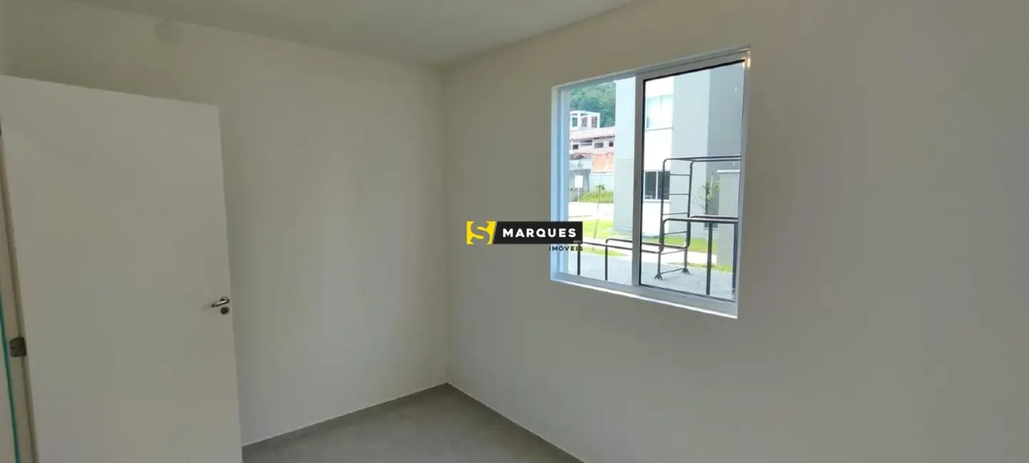 Foto 6 de Apartamento com 2 quartos para alugar, 48m2 em Boehmerwald, Joinville - SC