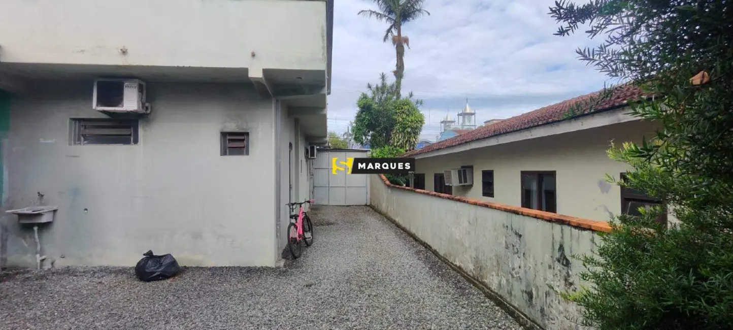 Foto 3 de Sala Comercial para alugar, 85m2 em Iririú, Joinville - SC