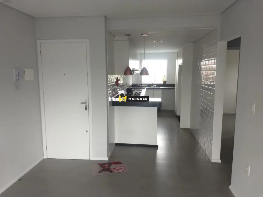Foto 2 de Apartamento com 2 quartos à venda, 58m2 em Anita Garibaldi, Joinville - SC