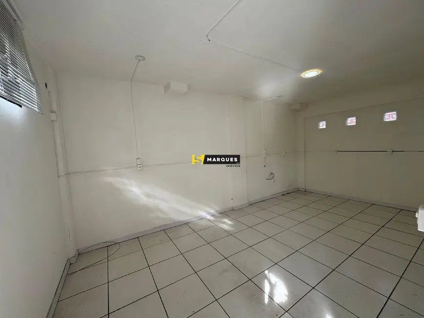 Sala Comercial para alugar, 40m2 em Costa e Silva, Joinville - SC - imagem 6 Foto 6 de Sala Comercial para alugar, 40m2 em Costa e Silva, Joinville - SC