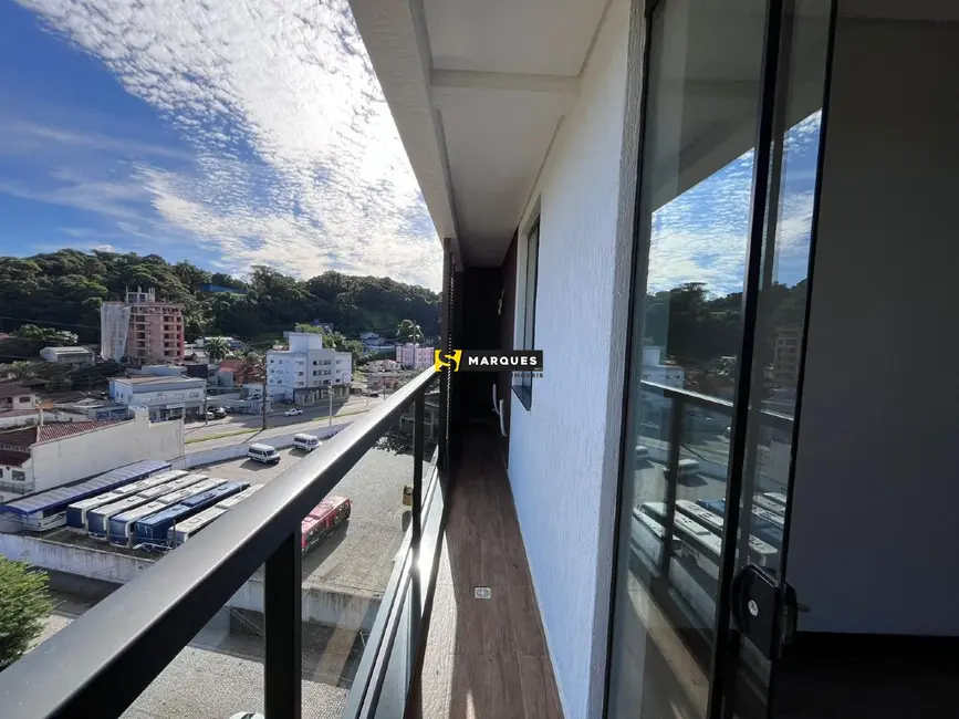 Foto 7 de Apartamento com 2 quartos para alugar, 73m2 em Bom Retiro, Joinville - SC