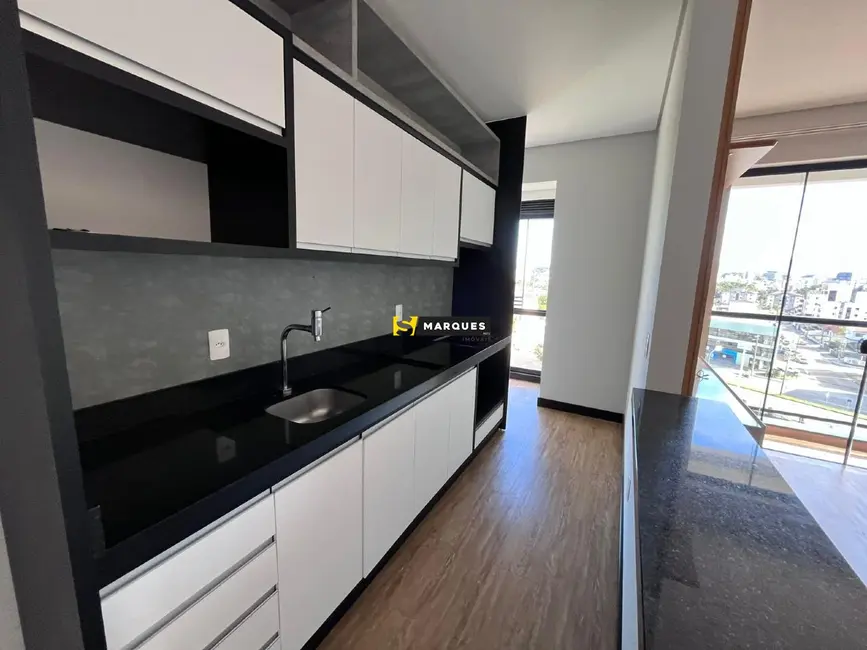 Foto 5 de Apartamento com 2 quartos para alugar, 73m2 em Bom Retiro, Joinville - SC