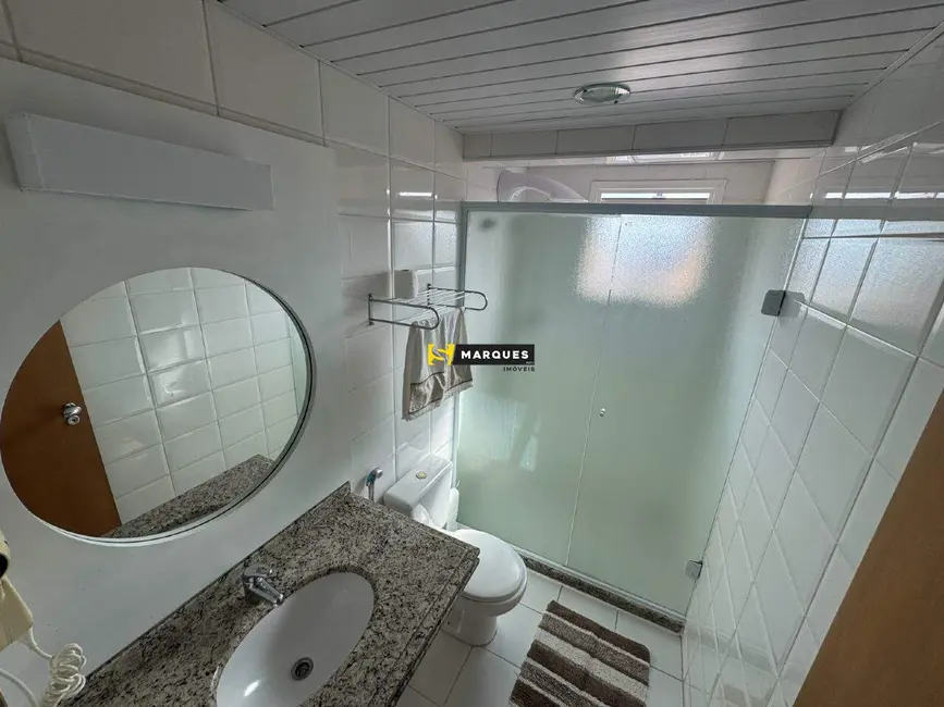 Foto 5 de Apartamento com 1 quarto para alugar, 34m2 em Centro, Joinville - SC