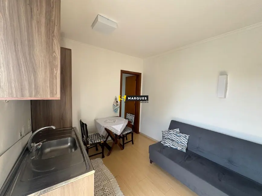 Foto 4 de Apartamento com 1 quarto para alugar, 34m2 em Centro, Joinville - SC