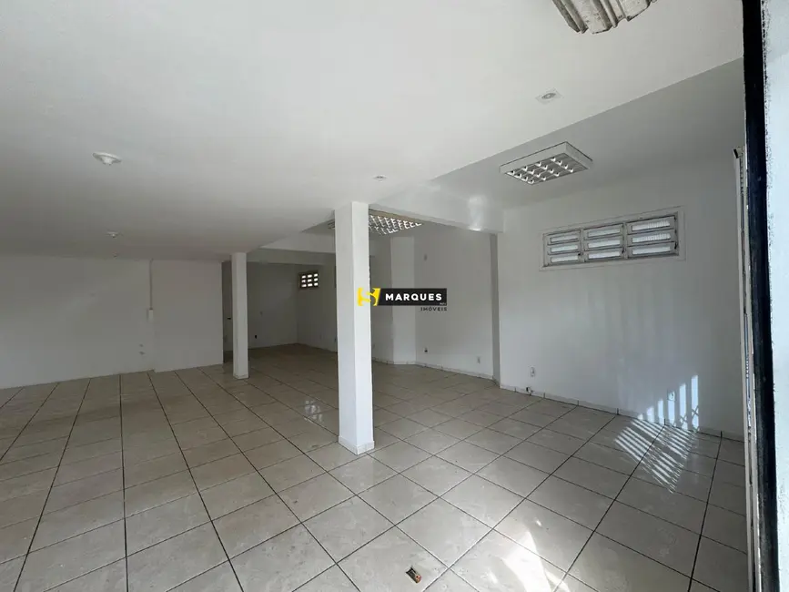 Foto 7 de Sala Comercial para alugar, 110m2 em Costa e Silva, Joinville - SC