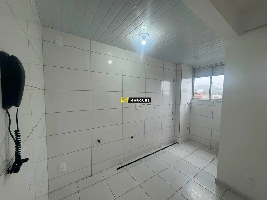 Apartamento com 2 quartos para alugar, 51m2 em Vila Nova, Joinville - SC - imagem 3 Foto 3 de Apartamento com 2 quartos para alugar, 51m2 em Vila Nova, Joinville - SC