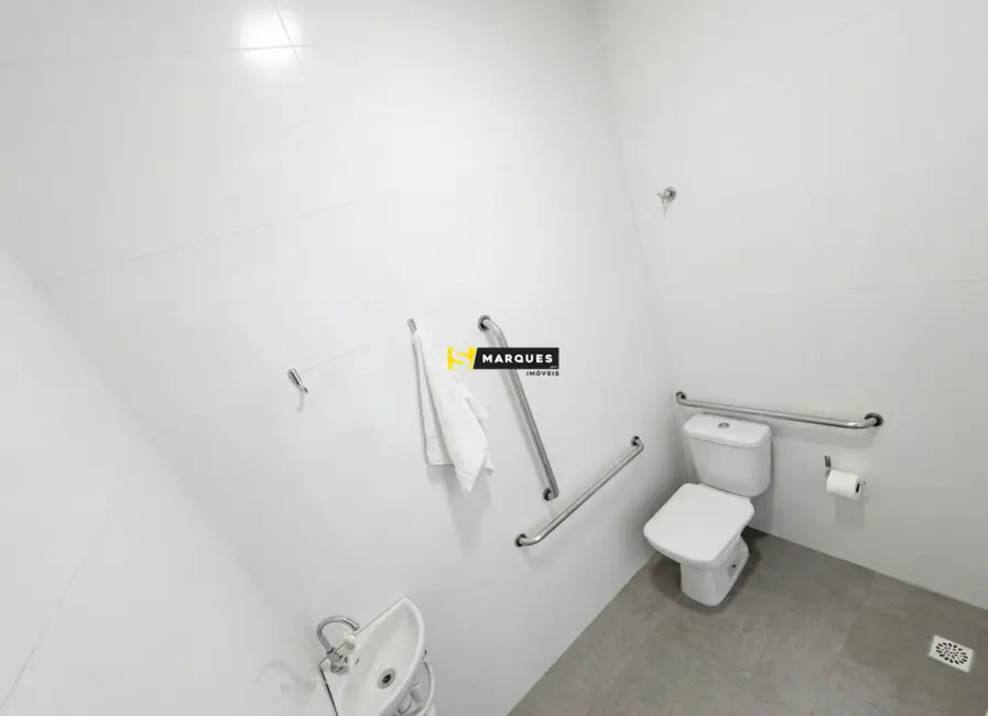 Foto 8 de Sala Comercial para alugar, 143m2 em Boa Vista, Joinville - SC