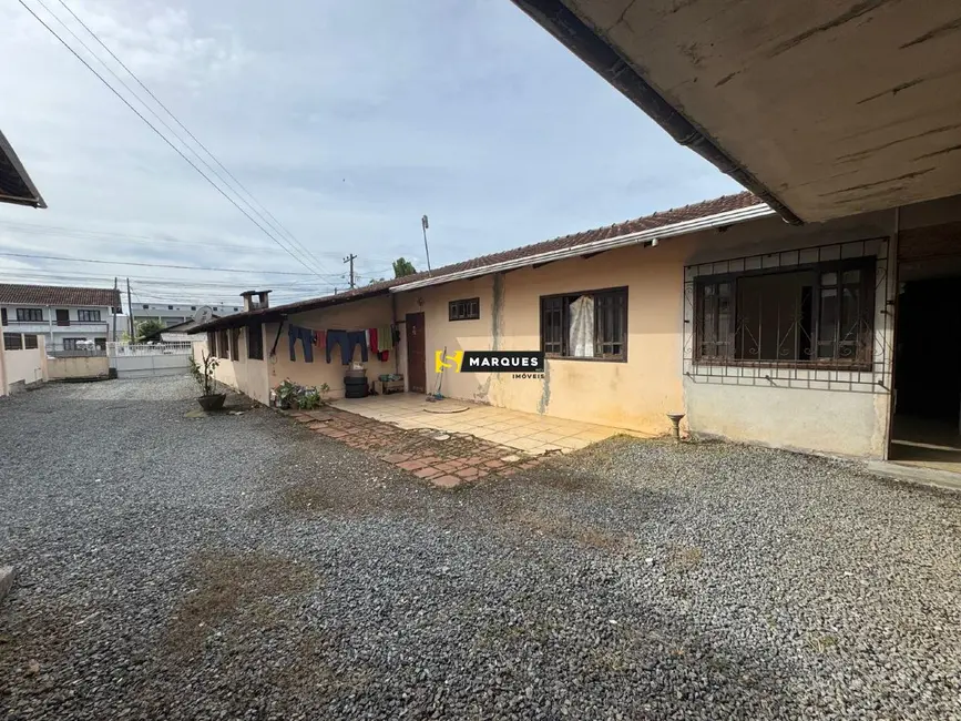 Kitnet com 1 quarto para alugar, 34m2 em Fátima, Joinville - SC - imagem 1 Foto 1 de Kitnet com 1 quarto para alugar, 34m2 em Fátima, Joinville - SC
