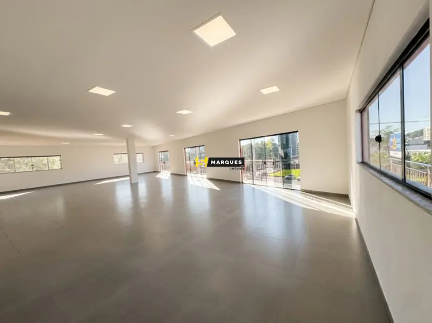 Foto 3 de Sala Comercial para alugar, 275m2 em Glória, Joinville - SC