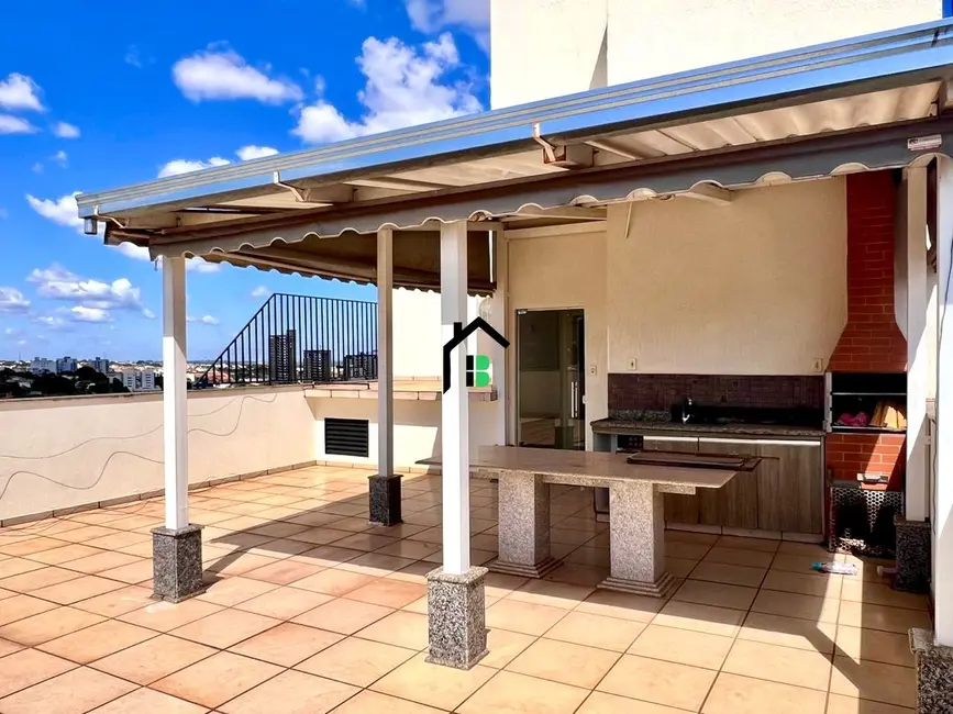 Cobertura com 3 quartos à venda, 159m2 em Centro, Patos De Minas - MG - imagem 2 Foto 2 de Cobertura com 3 quartos à venda, 159m2 em Centro, Patos De Minas - MG