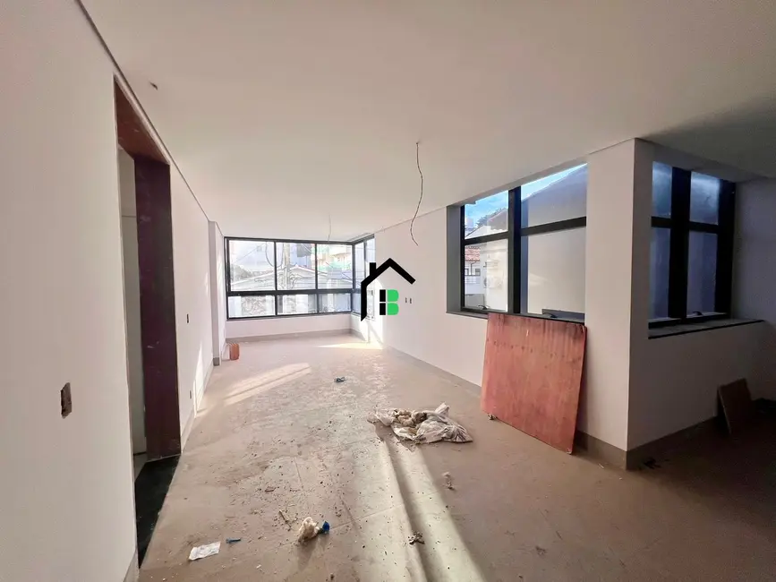 Foto 1 de Apartamento com 3 quartos à venda, 130m2 em Centro, Patos De Minas - MG