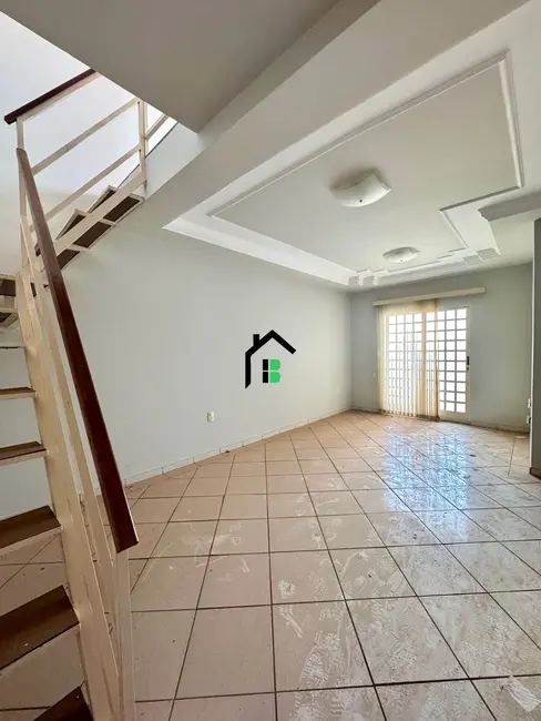 Foto 1 de Cobertura com 3 quartos à venda, 206m2 em Jardim Centro, Patos De Minas - MG