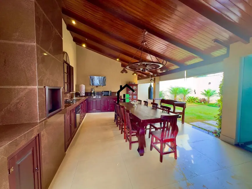 Foto 1 de Casa com 3 quartos à venda, 250m2 em Copacabana, Patos De Minas - MG