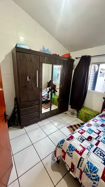 Casa com 3 quartos à venda, 104m2 em Caramuru, Patos De Minas - MG - imagem 4 Foto 4 de Casa com 3 quartos à venda, 104m2 em Caramuru, Patos De Minas - MG