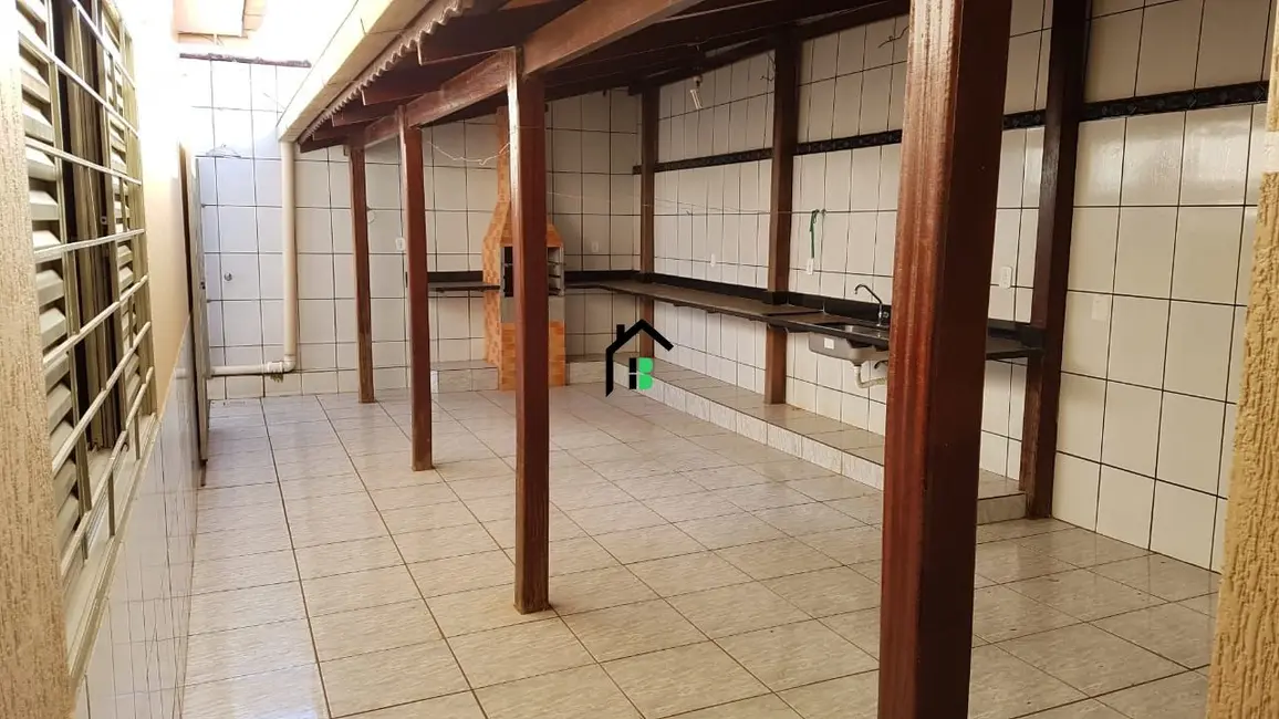 Casa com 3 quartos à venda, 175m2 em Cidade Jardim, Patos De Minas - MG - imagem 5 Foto 5 de Casa com 3 quartos à venda, 175m2 em Cidade Jardim, Patos De Minas - MG