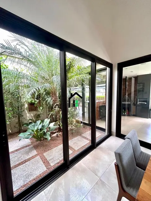 Casa com 4 quartos à venda, 333m2 em Sobradinho, Patos De Minas - MG - imagem 9 Foto 9 de Casa com 4 quartos à venda, 333m2 em Sobradinho, Patos De Minas - MG