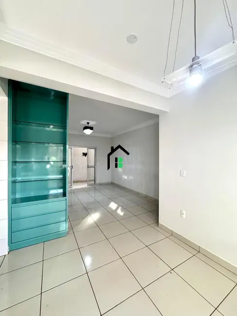 Foto 1 de Apartamento com 3 quartos para alugar, 130m2 em Cidade Jardim, Patos De Minas - MG