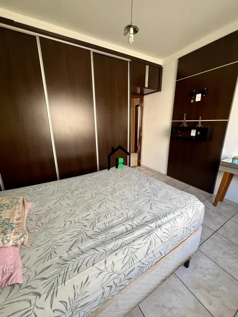 Casa com 4 quartos à venda, 121m2 em Brasil, Patos De Minas - MG - imagem 8 Foto 8 de Casa com 4 quartos à venda, 121m2 em Brasil, Patos De Minas - MG