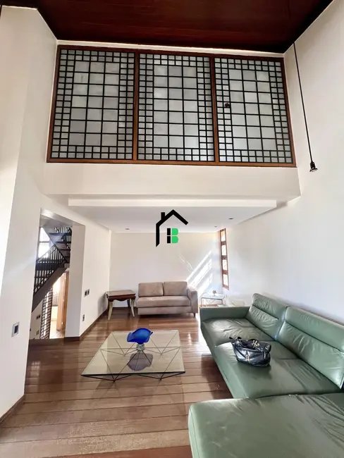 Casa com 6 quartos à venda, 730m2 em Jardim Centro, Patos De Minas - MG - imagem 7 Foto 7 de Casa com 6 quartos à venda, 730m2 em Jardim Centro, Patos De Minas - MG