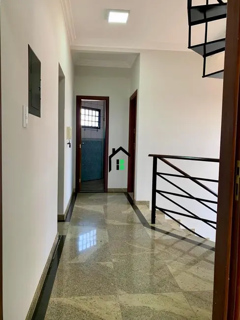 Casa com 4 quartos à venda, 375m2 em Sobradinho, Patos De Minas - MG - imagem 5 Foto 5 de Casa com 4 quartos à venda, 375m2 em Sobradinho, Patos De Minas - MG