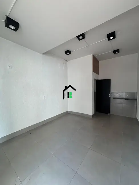 Foto 1 de Loja com 1 quarto para alugar, 19m2 em Centro, Patos De Minas - MG