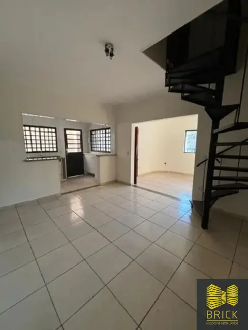 Foto 1 de Casa com 4 quartos à venda, 120m2 em Jardim Capuava, Nova Odessa - SP