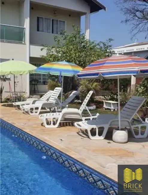 Casa com 4 quartos à venda, 280m2 em Parque Maria Helena, Campinas - SP - imagem 1 Foto 1 de Casa com 4 quartos à venda, 280m2 em Parque Maria Helena, Campinas - SP