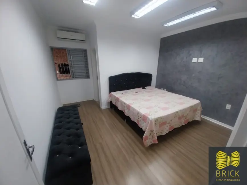 Casa com 3 quartos à venda, 256m2 em Jardim Chapadão, Campinas - SP - imagem 7 Foto 7 de Casa com 3 quartos à venda, 256m2 em Jardim Chapadão, Campinas - SP