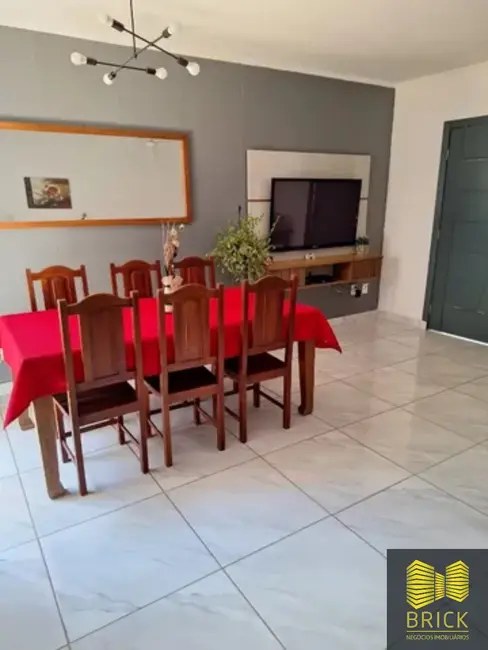 Casa com 3 quartos à venda, 120m2 em Parque Imperador, Campinas - SP - imagem 4 Foto 4 de Casa com 3 quartos à venda, 120m2 em Parque Imperador, Campinas - SP