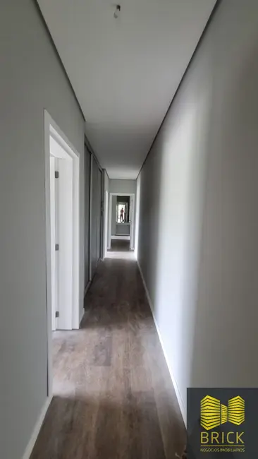 Casa de Condomínio com 3 quartos à venda, 220m2 em Swiss Park, Campinas - SP - imagem 5 Foto 5 de Casa de Condomínio com 3 quartos à venda, 220m2 em Swiss Park, Campinas - SP