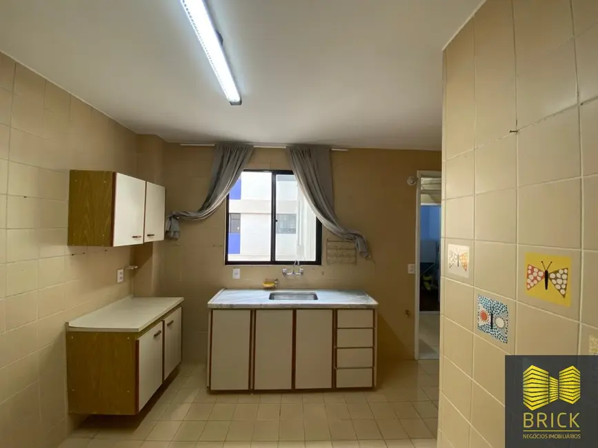 Foto 6 de Apartamento com 3 quartos à venda, 127m2 em Cambuí, Campinas - SP