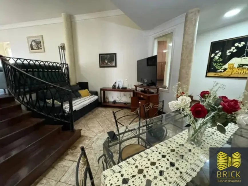 Casa de Condomínio com 4 quartos à venda, 280m2 em Tijuco das Telhas, Campinas - SP - imagem 4 Foto 4 de Casa de Condomínio com 4 quartos à venda, 280m2 em Tijuco das Telhas, Campinas - SP