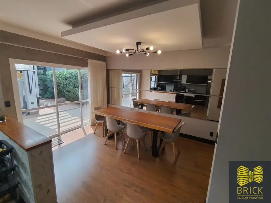 Foto 3 de Casa de Condomínio com 3 quartos à venda, 210m2 em Parque Rural Fazenda Santa Cândida, Campinas - SP