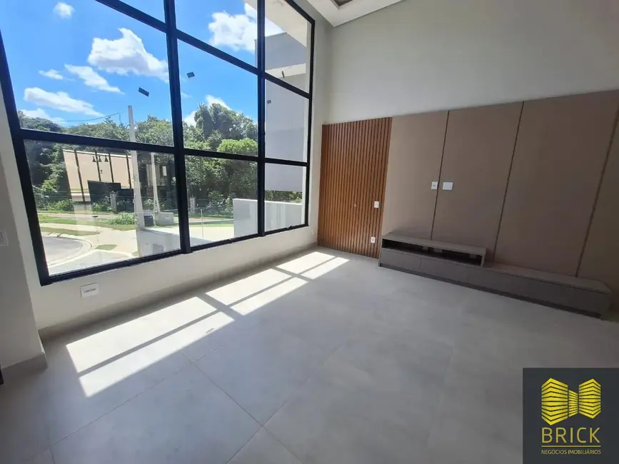 Foto 4 de Casa de Condomínio com 3 quartos à venda, 274m2 em Swiss Park, Campinas - SP