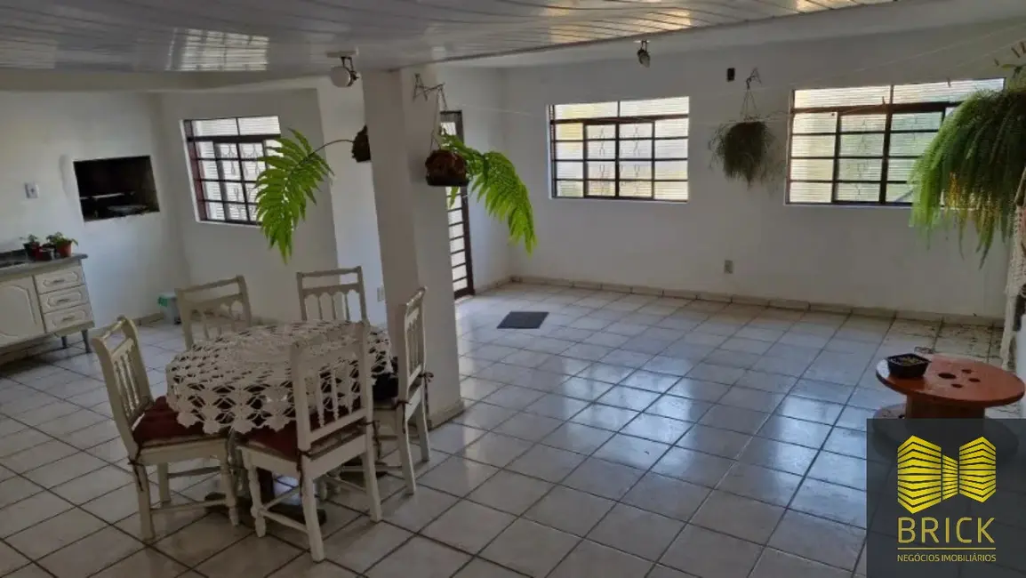 Foto 1 de Casa com 4 quartos à venda, 255m2 em Jardim Capivari, Campinas - SP