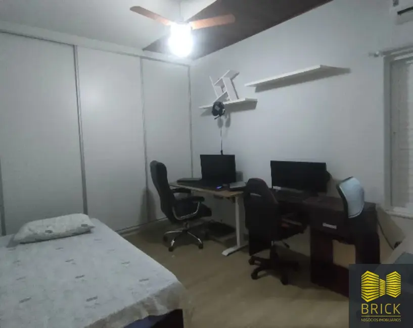 Casa de Condomínio com 3 quartos à venda, 150m2 em Parque Imperador, Campinas - SP - imagem 8 Foto 8 de Casa de Condomínio com 3 quartos à venda, 150m2 em Parque Imperador, Campinas - SP