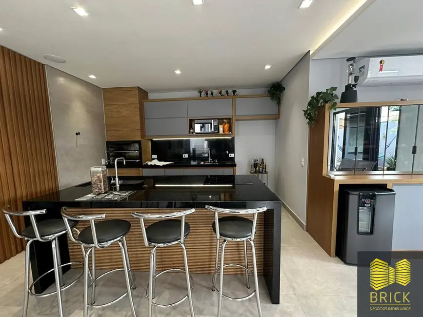 Foto 4 de Casa com 4 quartos à venda, 390m2 em Parque das Universidades, Campinas - SP