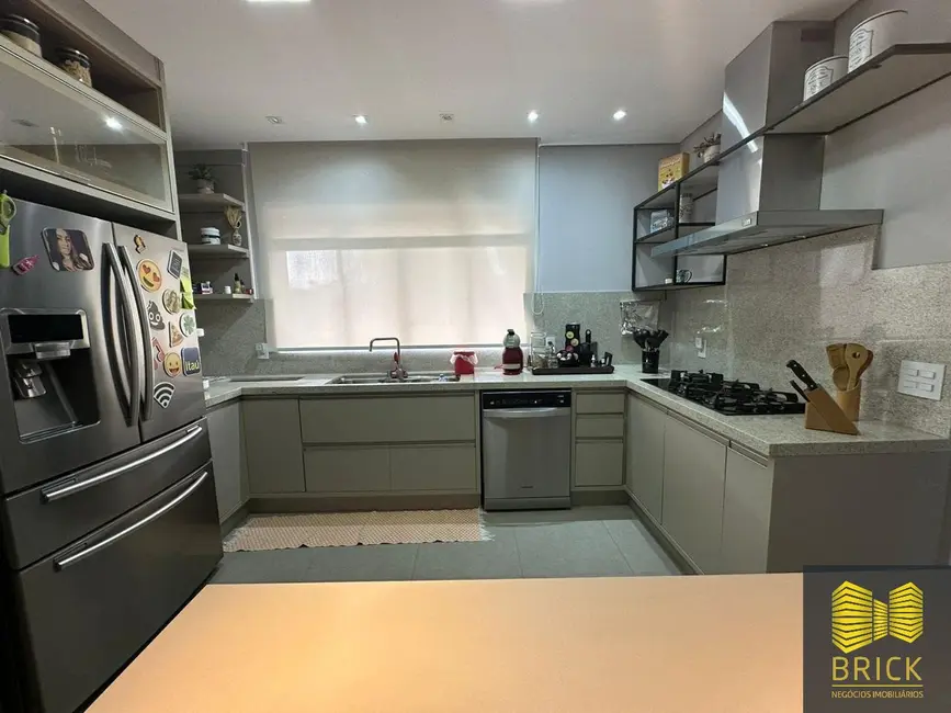 Foto 9 de Casa com 4 quartos à venda, 390m2 em Parque das Universidades, Campinas - SP