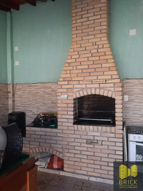 Casa com 4 quartos à venda, 195m2 em Jardim Santa Rita de Cássia, Campinas - SP - imagem 2 Foto 2 de Casa com 4 quartos à venda, 195m2 em Jardim Santa Rita de Cássia, Campinas - SP