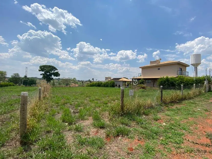 Terreno / Lote à venda, 1535m2 em Centro, Trindade - GO - imagem 3 Foto 3 de Terreno / Lote à venda, 1535m2 em Centro, Trindade - GO