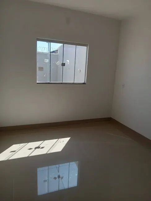 Foto 8 de Casa com 3 quartos à venda, 150m2 em Residencial Santa Fé, Goiania - GO